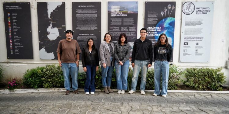 Jóvenes en práctica fortalecen el trabajo del INACH durante la intensa temporada estival en Punta Arenas