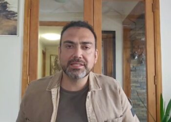 Senador Karim Bianchi exige pago íntegro de asignación de zona a asistentes de la educación en Magallanes