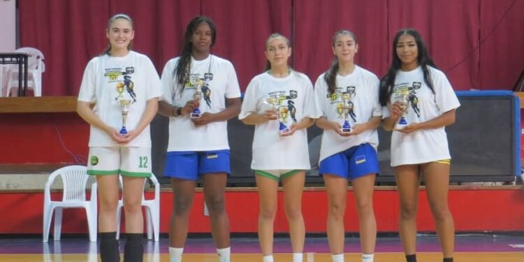 Básquetbol Femenino: Vicecampeonato y distinciones individuales, 2 de las magallánicas integraron la selección ideal del torneo.