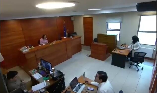 Justicia de Puerto Natales sanciona a turista estadounidense por uso ilícito de fuego en Torres del Paine.