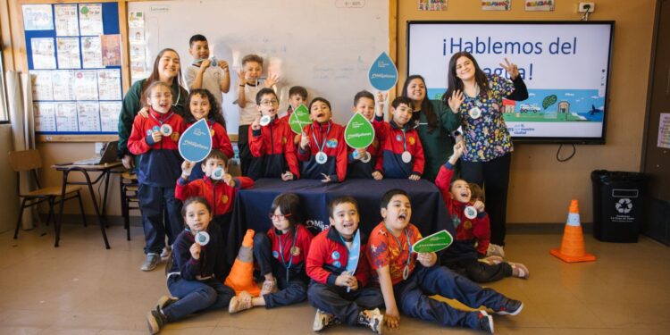 Aguas Magallanes invita a establecimientos educacionales a participar en miniferias y visitas guiadas por el Mes del Agua
