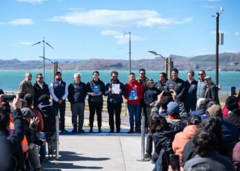 Promulgan Ley de Perfeccionamiento de Sistemas Medianos para impulsar energías renovables en el sur austral