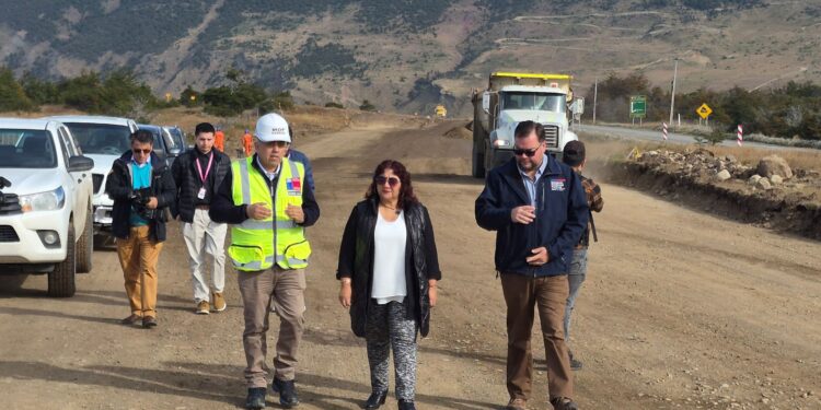 Inician obras de reposición de pavimento en Ruta 9 Norte de Puerto Natales con inversión cercana a $6 mil millones