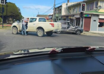 Una persona lesionada tras colisión en Avenida Independencia con Armando Sanhueza