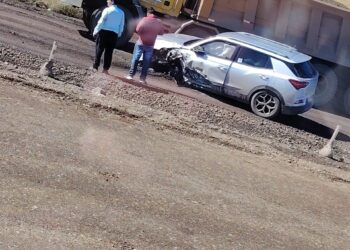 Colisión entre camioneta y vehículo menor en Ruta 9 Norte Kilometro 37 de Punta Arenas