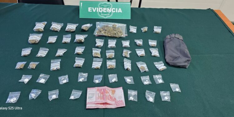 Dos detenidos por microtráfico de drogas en Punta Arenas tras patrullajes policiales