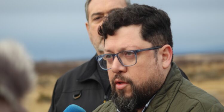 Por cierre de planta de GNC «Aramco» Seremi de Energía llama a empresas responsables a resolver diferencias y retomar operaciones.