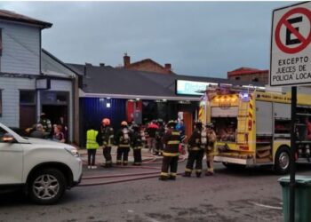Evacúan a 40 adultos mayores por posible fuga de gas en centro de estadía de Punta Arenas