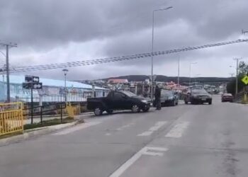 Choque vehicular se registra en intersección de Pedro Bórquez con Augusto Lutz en Punta Arenas
