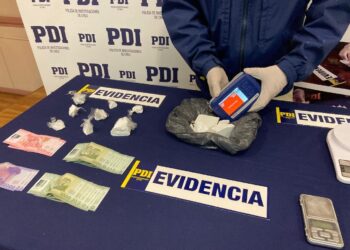 Expulsan del país a mujer colombiana condenada por tráfico de drogas en Punta Arenas