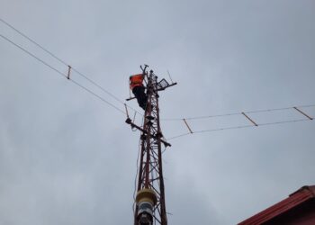 Instalan estación meteorológica en el Faro Diego Ramírez, uno de los puntos más extremos del continente