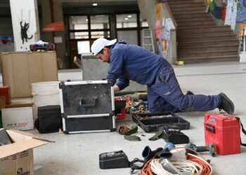 Liceo María Behety avanza en renovación total de su sistema de calefacción con 90% de obras ejecutadas