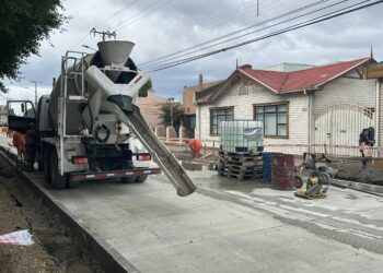 SERVIU coordina con el municipio la etapa final de pavimentación en avenida Bulnes de Punta Arenas