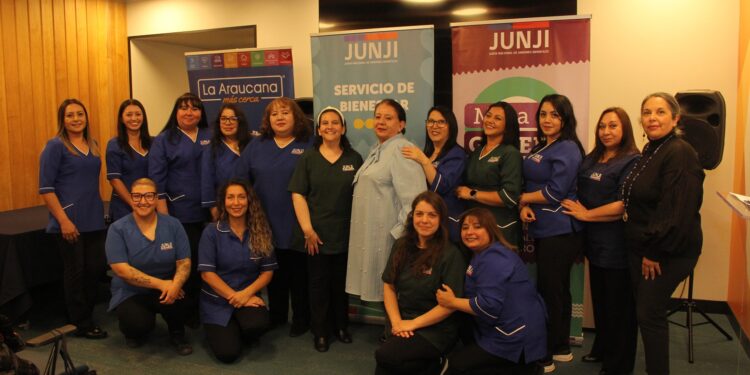 Educadoras y técnicas de la Junji Magallanes son reconocidas como “Mujeres que inspiran” en el Mes de la Mujer