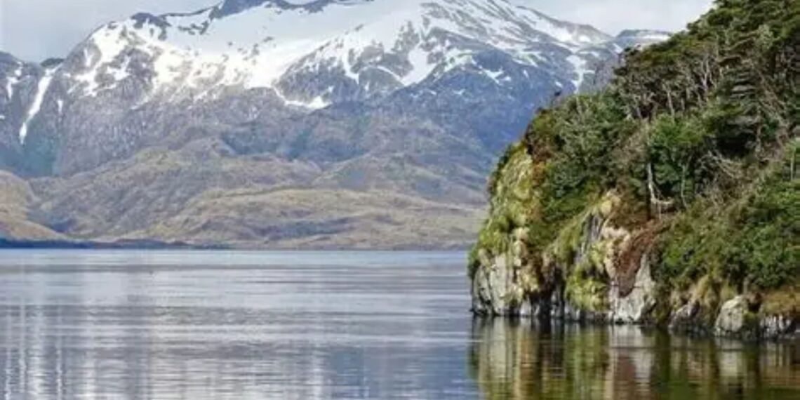 Aprueban histórico Plan de Manejo del Parque Nacional Kawésqar con participación del pueblo originario