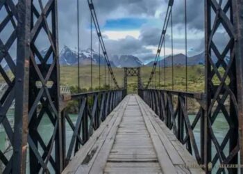 Preocupación por deterioro de puente en sector de Torres del Paine