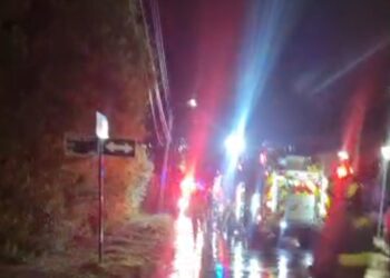 Incendio en Punta Arenas deja a joven lesionada, habría iniciado el fuego en intento de suicidio