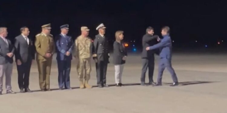 Presidente Gabriel Boric llega a Punta Arenas en su última gira oficial antes del cambio de mando