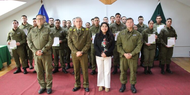 Carabineros fortalece capacitación especializada de Secciones Centauro en Magallanes