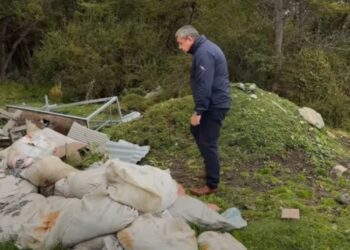 Alcalde de Cabo de Hornos denuncia microbasurales en sectores turísticos y llama a la responsabilidad ciudadana
