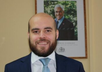 Jacques Roux asume como nuevo seremi del Deporte en Magallanes y destaca experiencia en gestión pública