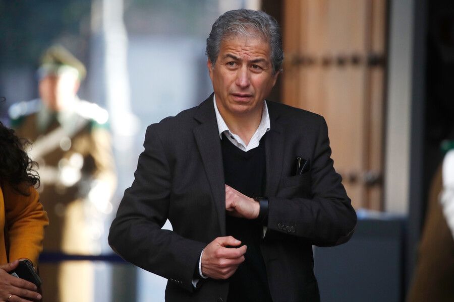 Colegio de Profesores advierte impacto negativo en educación por recorte presupuestario del 3%