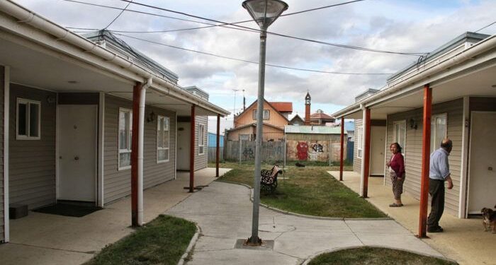 Adultos mayores denuncian presencia de “guarenes” en viviendas tuteladas de Porvenir