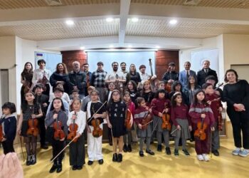 Acordes para el Futuro: ENAP Impulsa Magallanes concreta la entrega de instrumentos para la primera Orquesta Comunitaria en Natales.