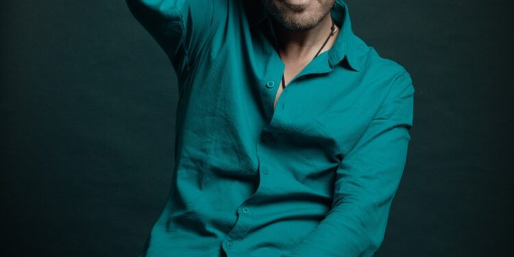 Regreso a la  Patagonia: Chinoy vuelve a ofrecer conciertos íntimos en Punta Arenas y Puerto Natales.