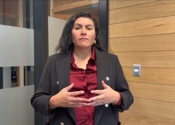 Formalizan a ciudadana extranjera por uso de documento público falso en Punta Arenas.