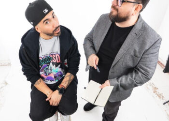 Dúo revelación del humor chileno llega hoy viernes a Dreams Punta Arenas con hilarante rutina