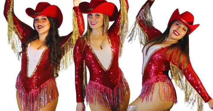 “REINA ISABEL” este sábado a DREAMS con todo su ritmo tropical ranchero.