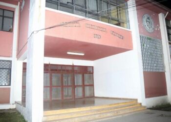 Estudiante protagoniza violento incidente en Liceo Industrial de Punta Arenas