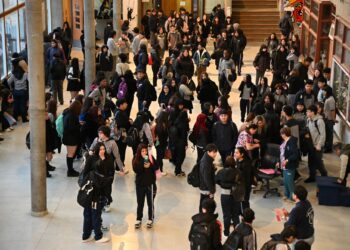 Liceo María Behety reabre sus puertas tras millonaria inversión en nuevo sistema de calefacción