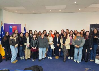 SernamEG inicia Academia Mujer Emprende 2026 con 73 participantes en Magallanes