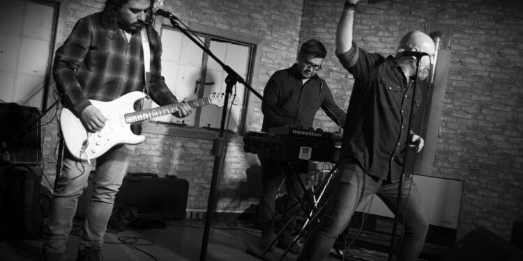 SUB/LUZ marca su regreso: La banda regional lanza “Culpable” como carta de presentación de su nueva etapa.