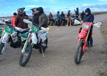 Thiago González ,Pablo Paredes Gallegos, Federico Velasquez, Pablo Paredes Islas, Lucca Beltrando, Martin Bronzovic, Santino Salinas, David Dubarry, Jerónimo Martínez y Jhon Harper, ganaron  la Vuelta a la Tierra del fuego.