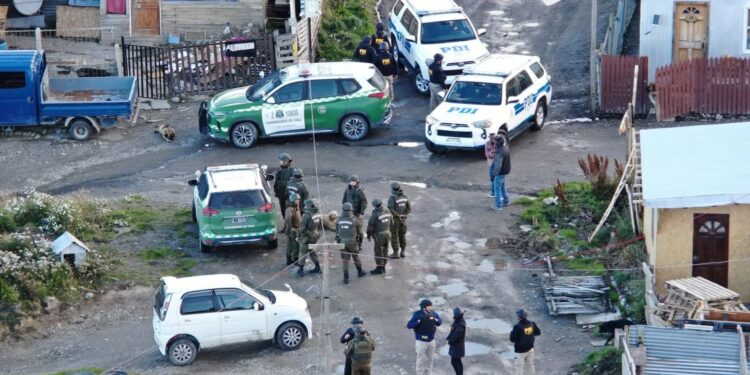 Operativo policial en Punta Arenas deja un detenido y un vehículo fuera de circulación