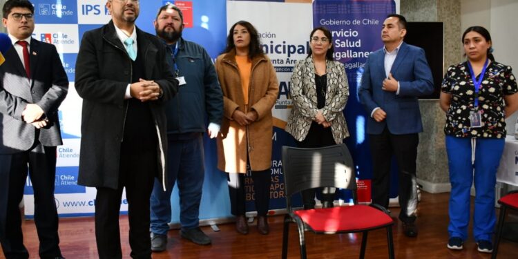 Autoridades refuerzan campaña de vacunación de invierno con operativo en Punta Arenas