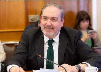 Bianchi asegura continuidad de proyectos de transporte para Punta Arenas y Puerto Natales