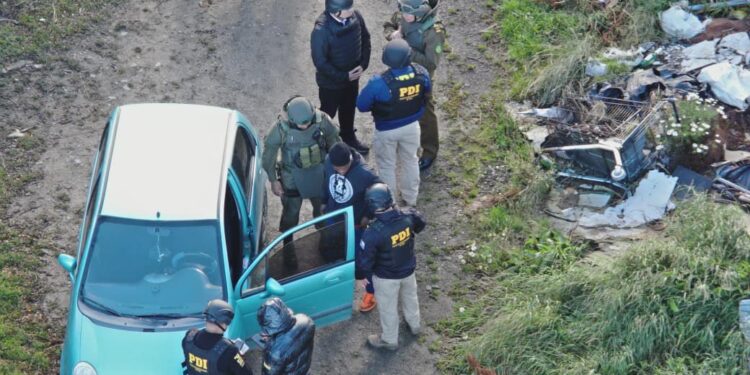 Mega operativo en tomas de Punta Arenas deja detenidos y revela situación migratoria irregular