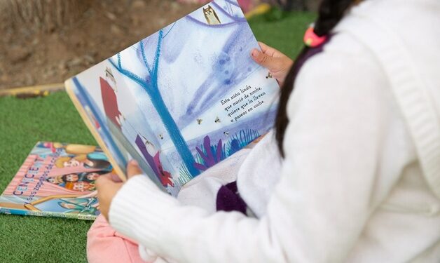 Fundación Integra entrega recomendaciones para fomentar la lectura en niñas y niños, llamando a las familias a incorporar la lectura en el hogar.
