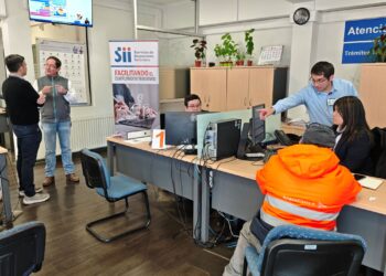 Autoridades refuerzan llamado a cumplir con la Operación Renta 2026 en Puerto Natales