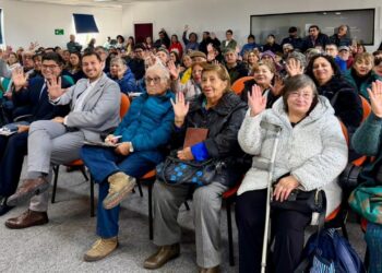 Más de 163 dirigentes sociales se capacitan en Punta Arenas para acceder a fondos que fortalecen sus organizaciones