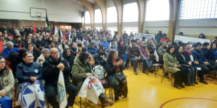 Con masiva asistencia y fuertes críticas al «debilitamiento del Estado», la CUT Magallanes conmemoró el 1 de Mayo en el INSUCO