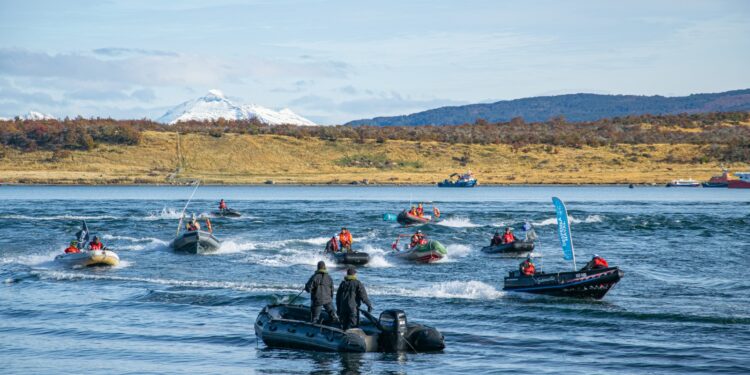 Exitosa Regata de los Fiordos 2026 reunió a la comunidad en Puerto Natales en el Mes del Mar
