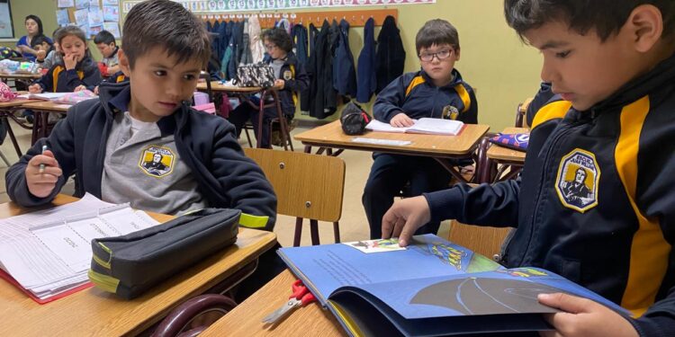 Proyecto artístico de escuela de Punta Arenas será presentado entre las experiencias educativas más innovadoras de Chile