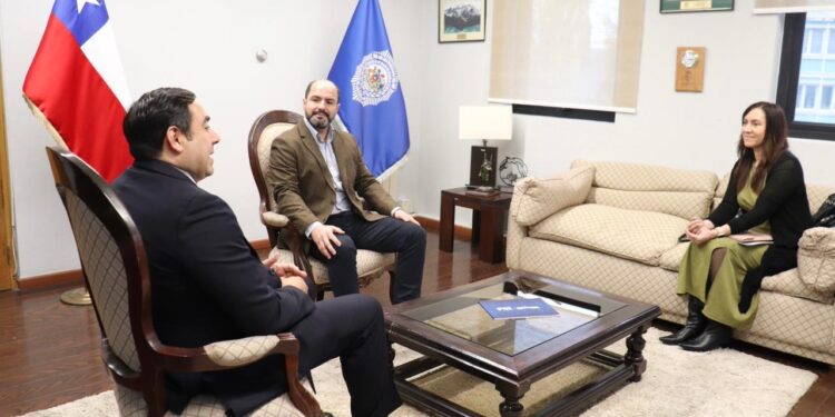 HYST  y PDI coordinan acciones ante implementación de identificación biométrica en Magallanes.