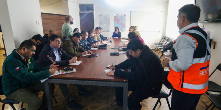 Autoridades refuerzan coordinación ante emergencias invernales en CoGRID realizado en Porvenir
