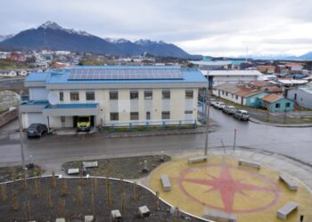 Organizaciones de Puerto Williams cuestionan atribución de avances en salud a actual gestión del hospital